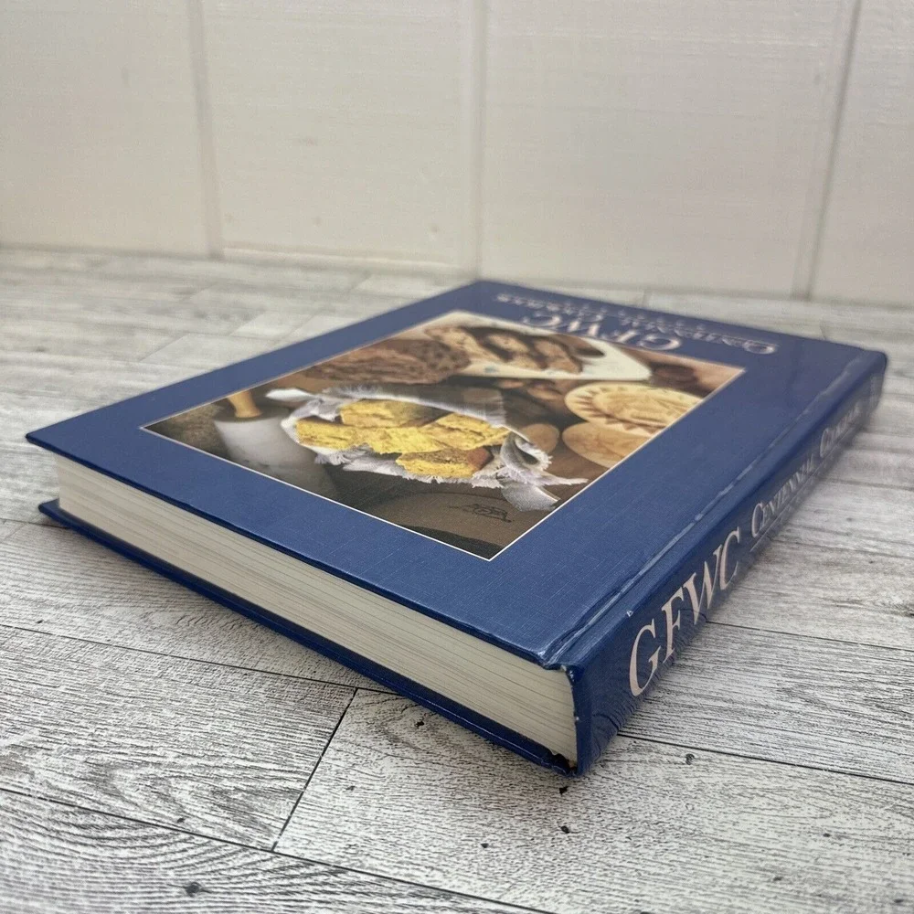 GFWC Centennial Cookbook 1988 Hardcover Recipes Appetizers Casseroles Bread (F8)